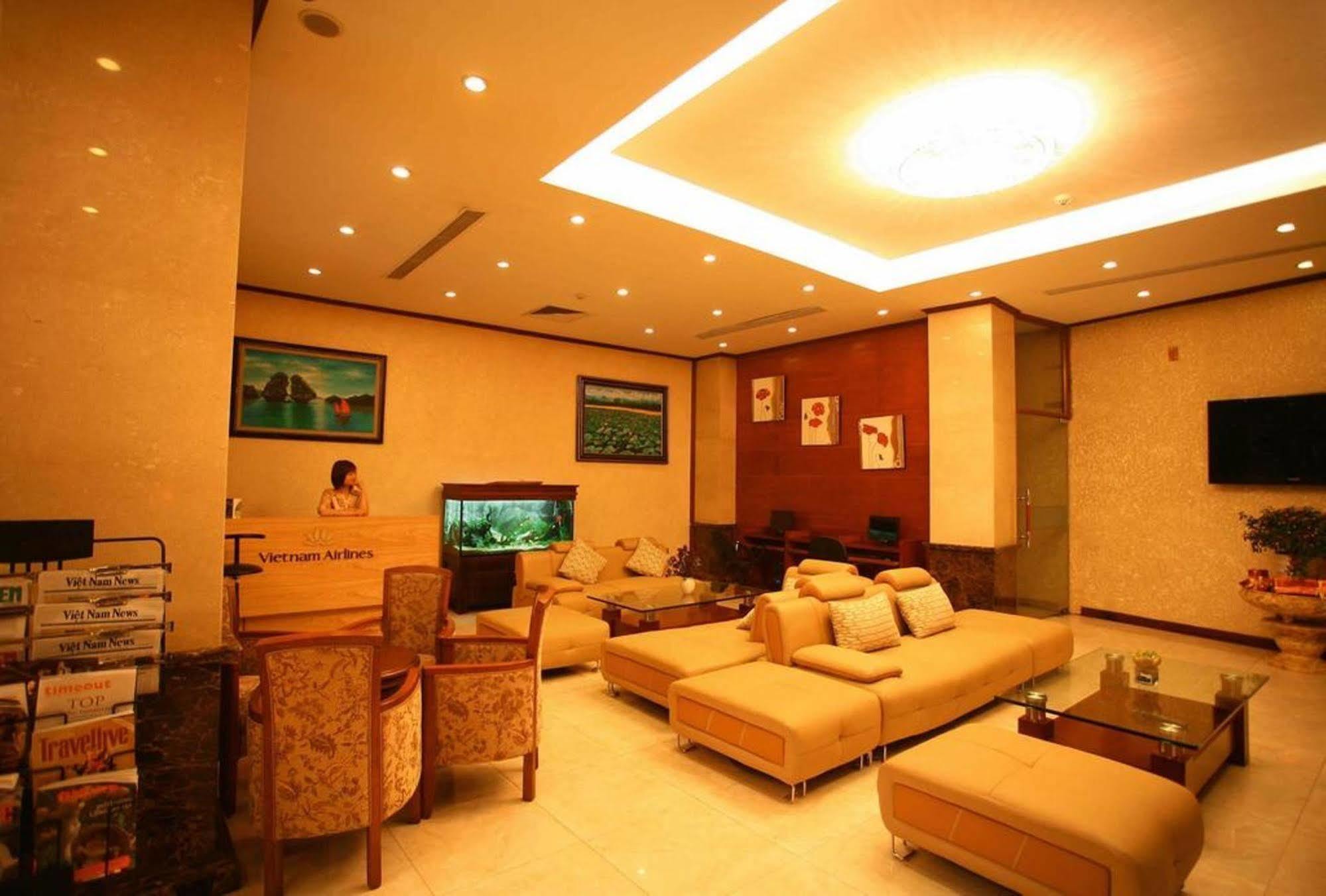 Royal Gate Hotel Hanoi Exterior foto
